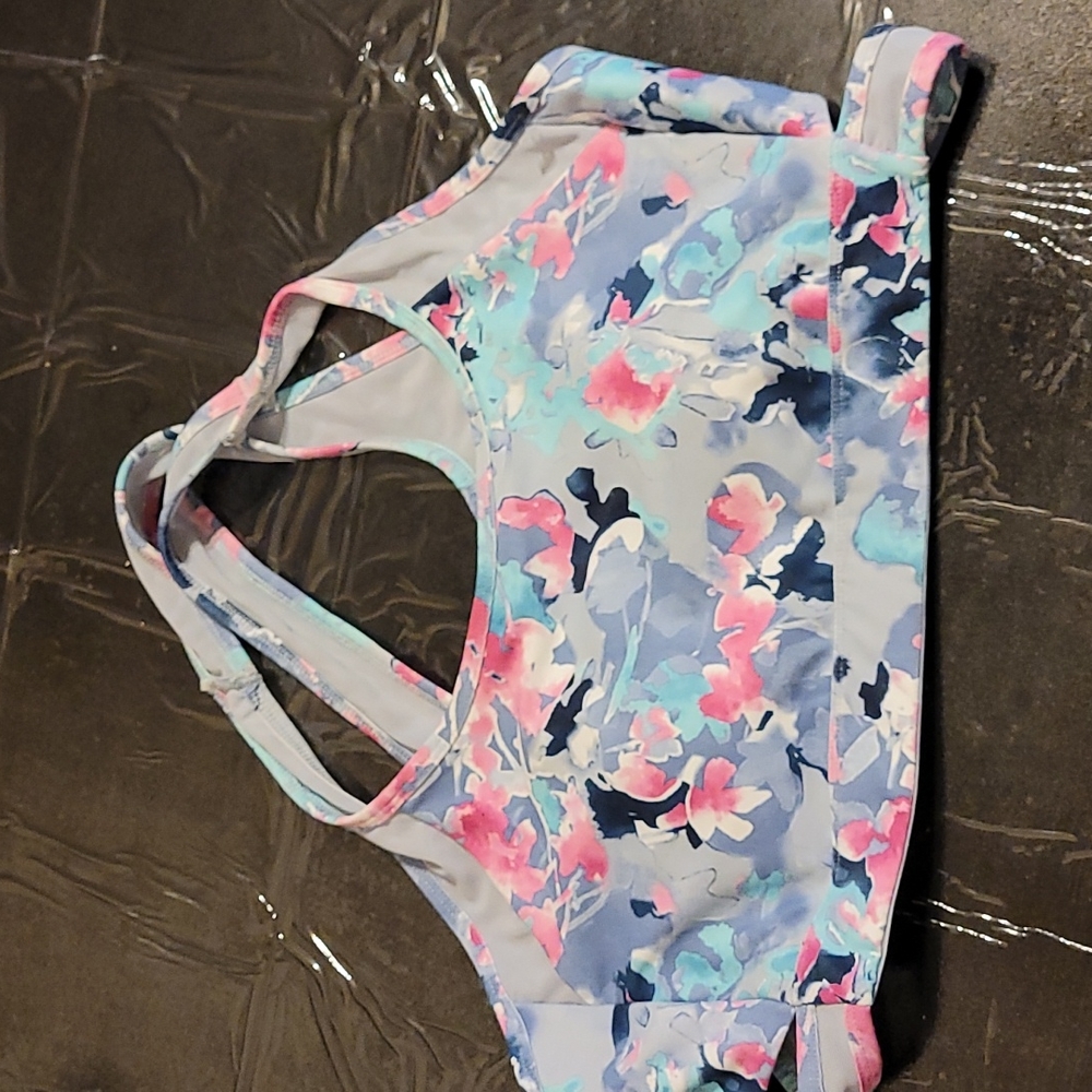 Ladies plus size sports bras